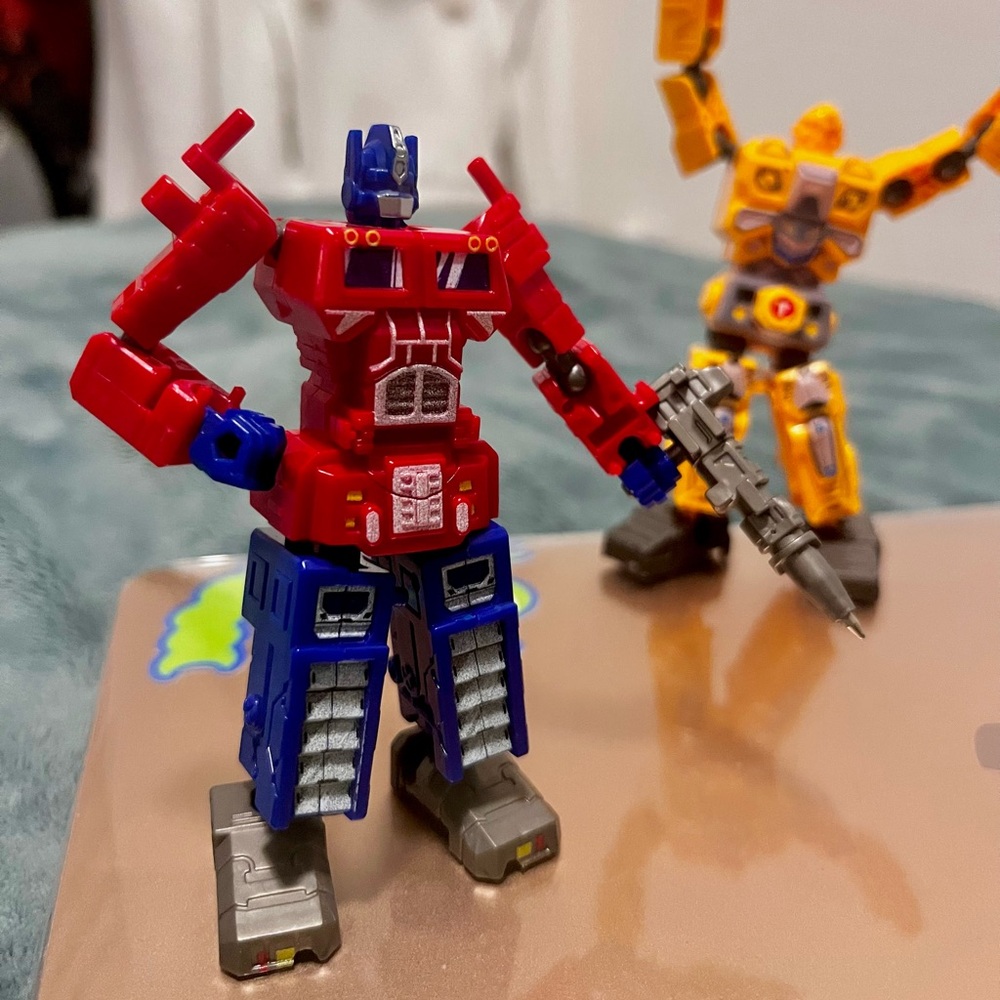 TRANSFORMERS Optimus Prime Ballpoint Pen Action Figure